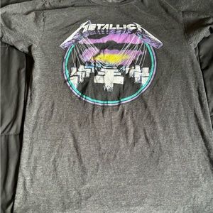 Metallica band shirt